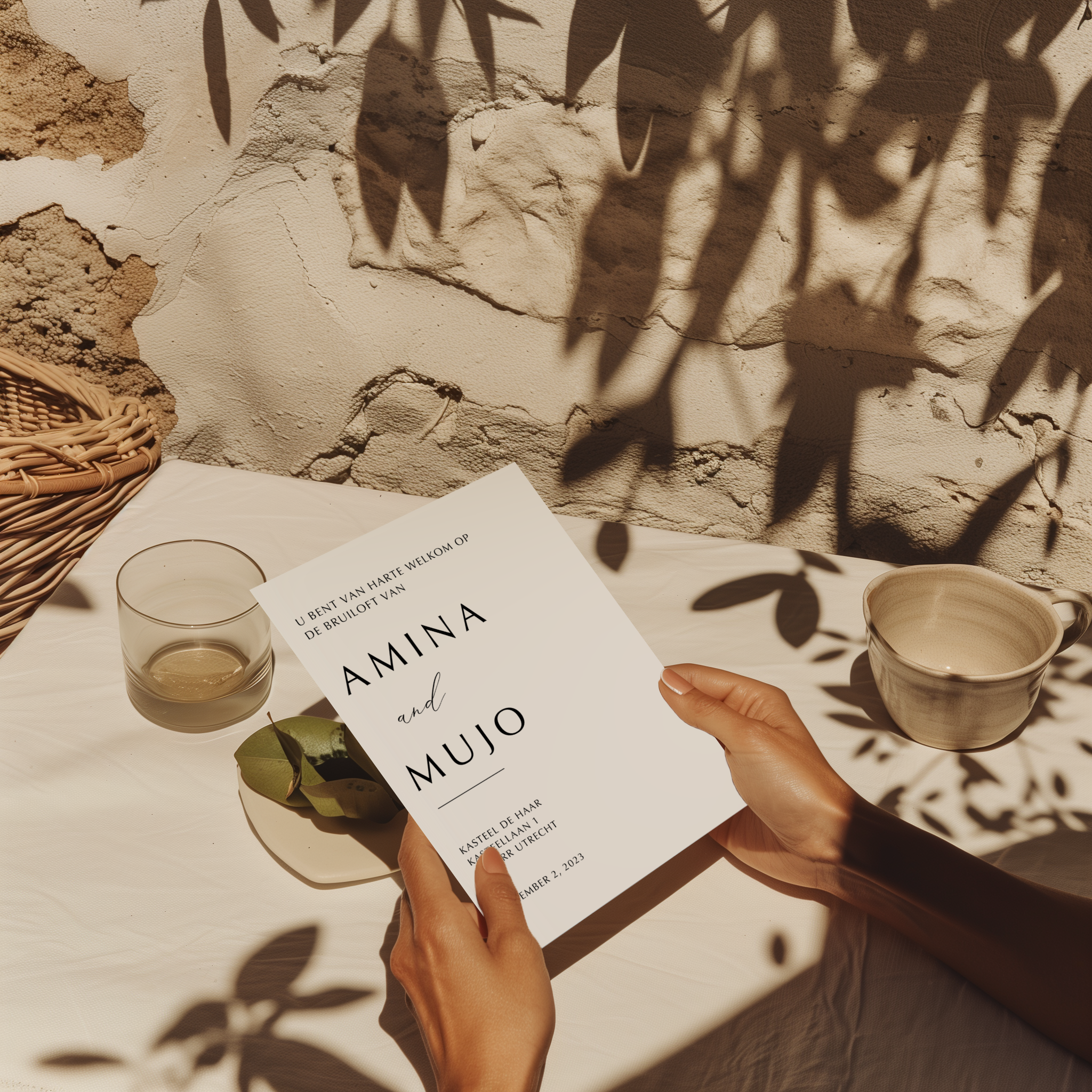 Uitnodiging voor bruiloft met strak en elegant ontwerp