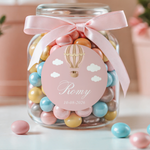 Romy geboortesticker voor meisjes met luchtballon op snoeppot