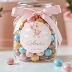 Gepersonaliseerde Amber geboortesticker voor meisjes met beertje en ballonnen