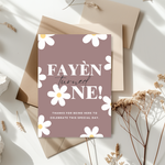 Tafelkaart voor verjaardag met madeliefjes 1 jaar dusty mauve ontwerp