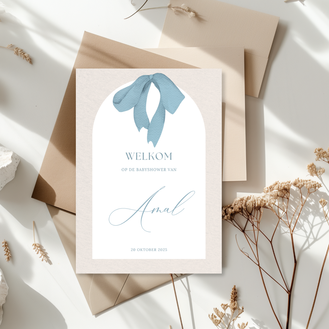 Tafelkaart voor babyshower met blauwe strik ontwerp