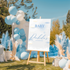 Welkomstbord voor babyshower met blauwe wolken ontwerp - Creations and More
