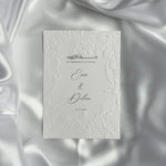 Luxe embossed tafelkaart voor je bruiloft met Bismillah in kalligrafie, productfoto 2 - Creations and More