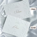 Luxe embossed tafelkaart voor henna / kına, klassiek met gouden sierletters, productfoto 3 - Creations and More