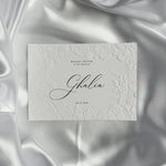 Luxe embossed tafelkaart voor henna / kına, klassiek met zwarte sierletters, productfoto 5 - Creations and More